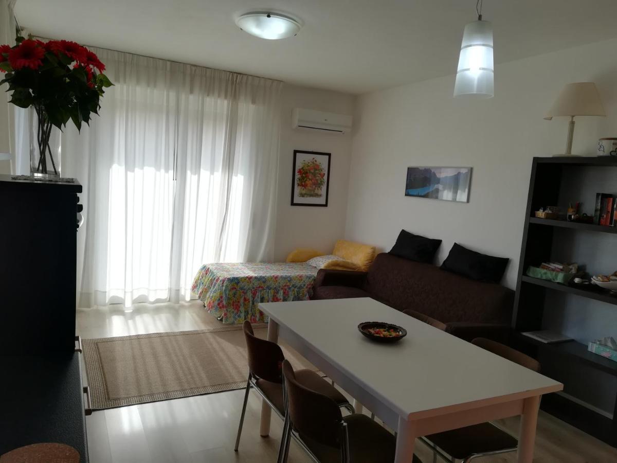 Sweet Irene Deluxe Apartment Bardolino Ngoại thất bức ảnh